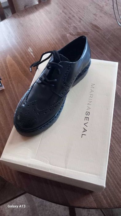 Дамски обувки естествена кожа