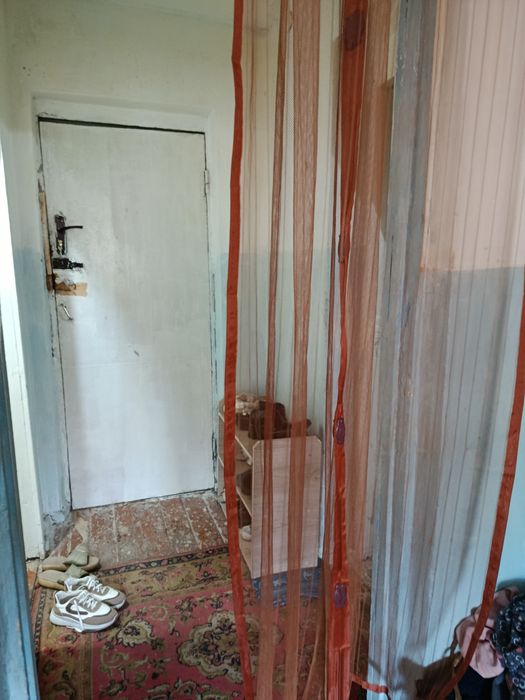 Продается 1, комнатная