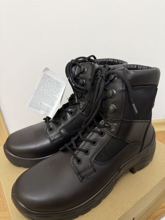 Мъжки специални обувки №44 – зимни и летни модели