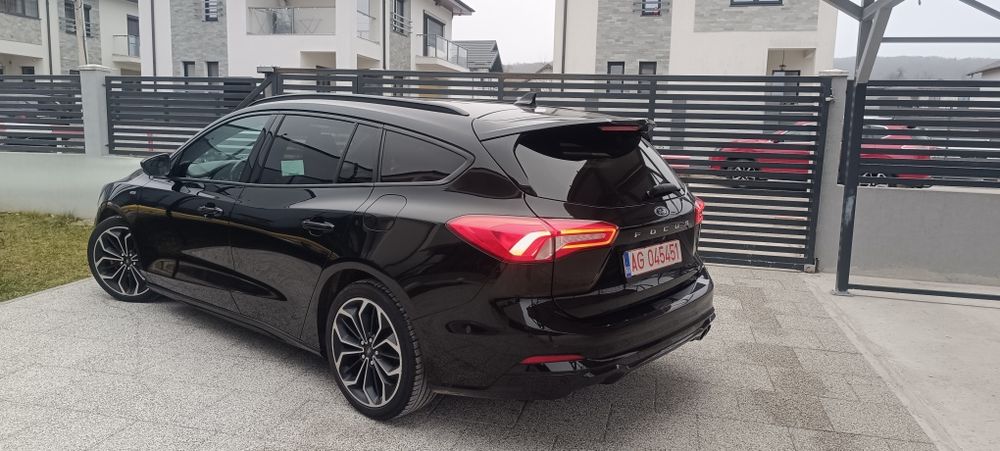 Ford Focus ST LINE  1.5 Diesel- Posibilitatea Buy Back -