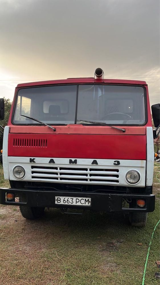 Продам КАМАЗ ( самосвал, сельхозник)  есть и запчасти на камазы и др.