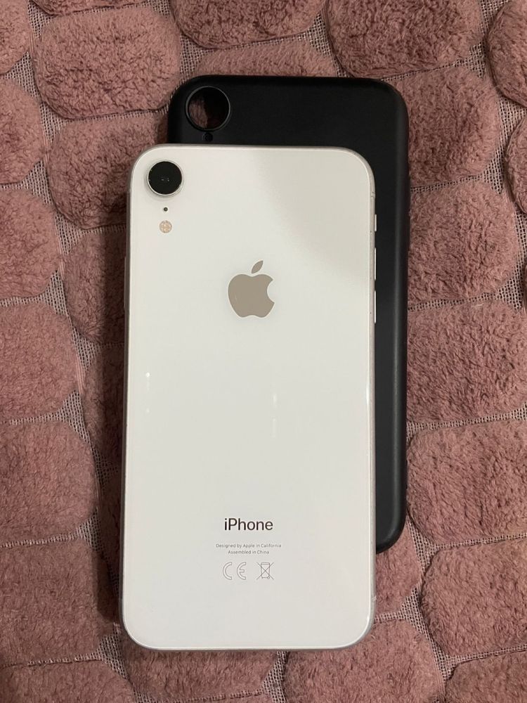 Iphone XR + Apple Wath Nike SE