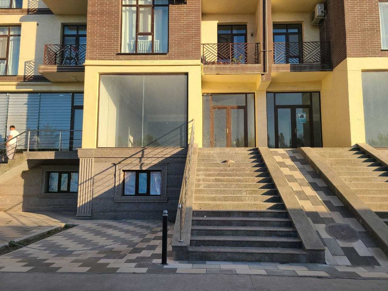 Guliston shahrida 2-savdo dokoni bolib tolash sharti asosida sotiladi