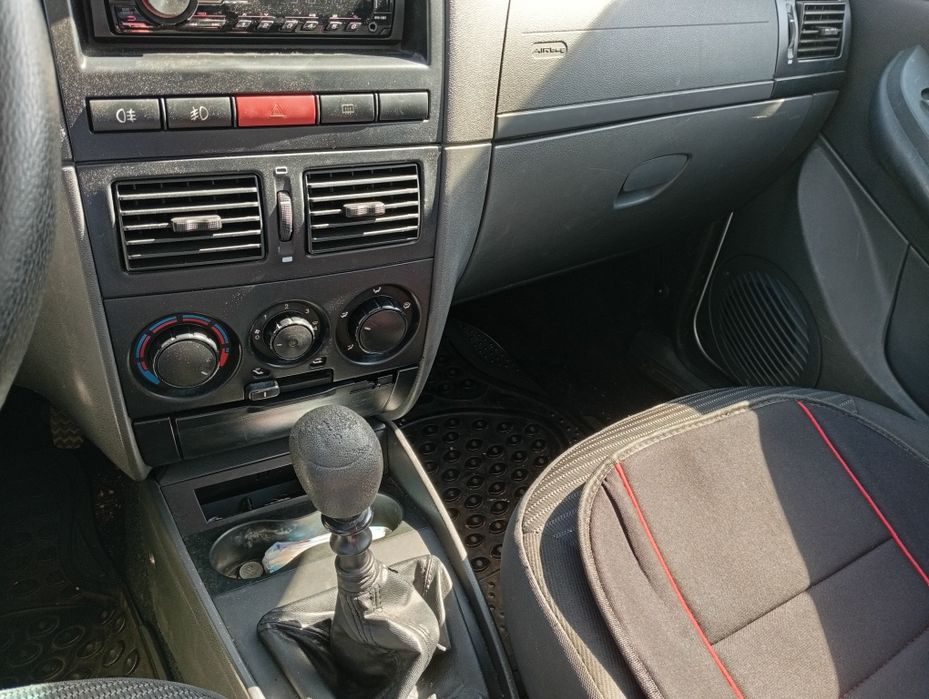 Fiat Albea 2006 1.4
