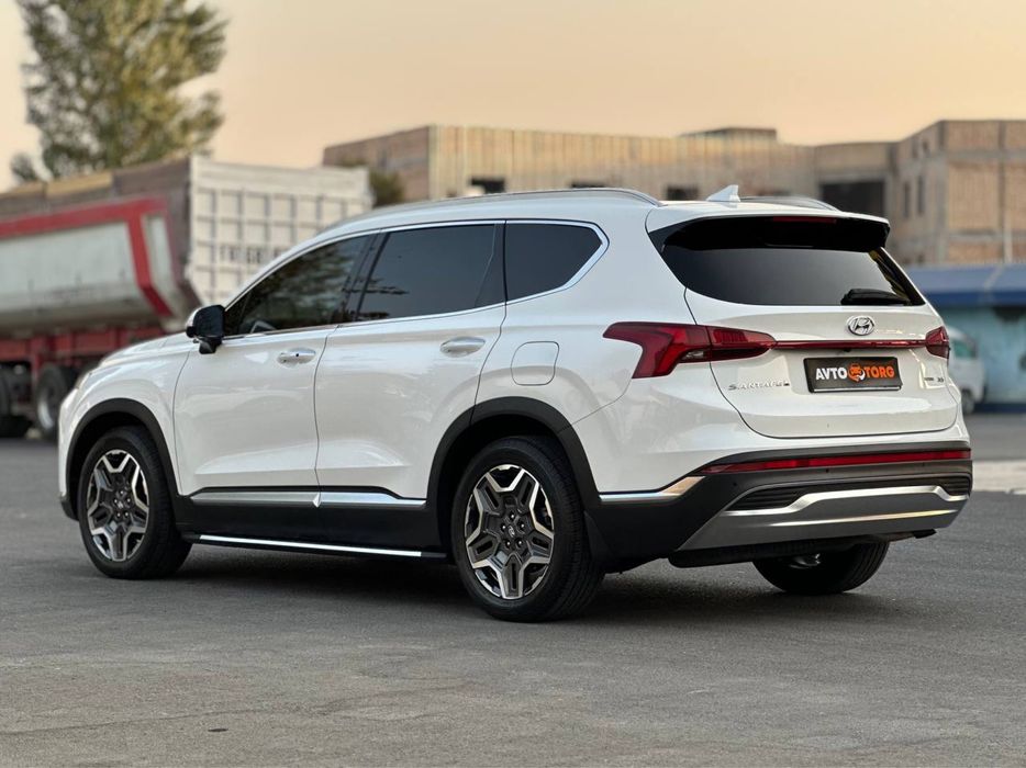 Продаётся Hyundai SantaFe 3.5L 2021 года