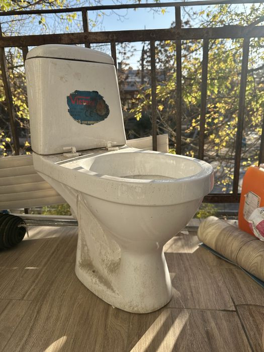 Продам унитаз б/у