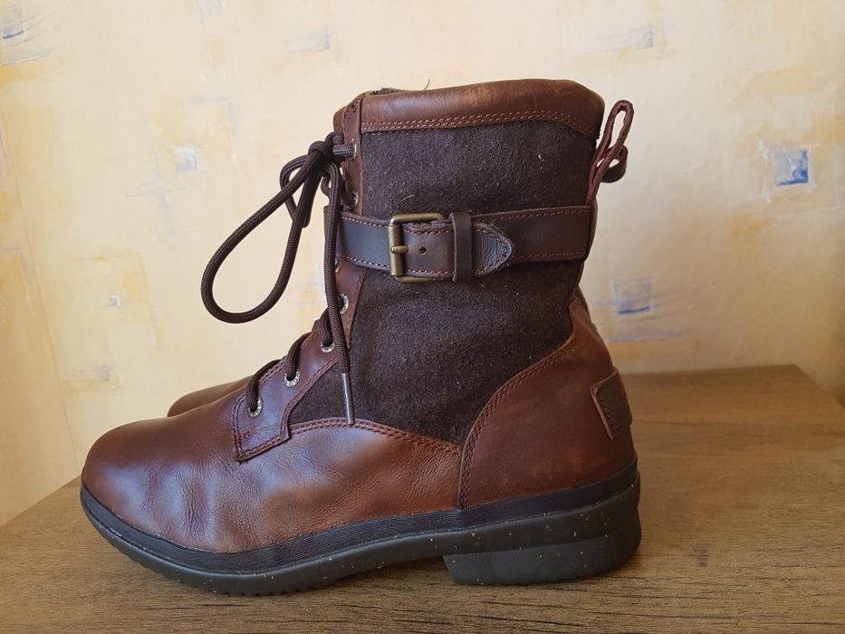 UGG wotarproof дамски зимни обувки 39- 40 номер.