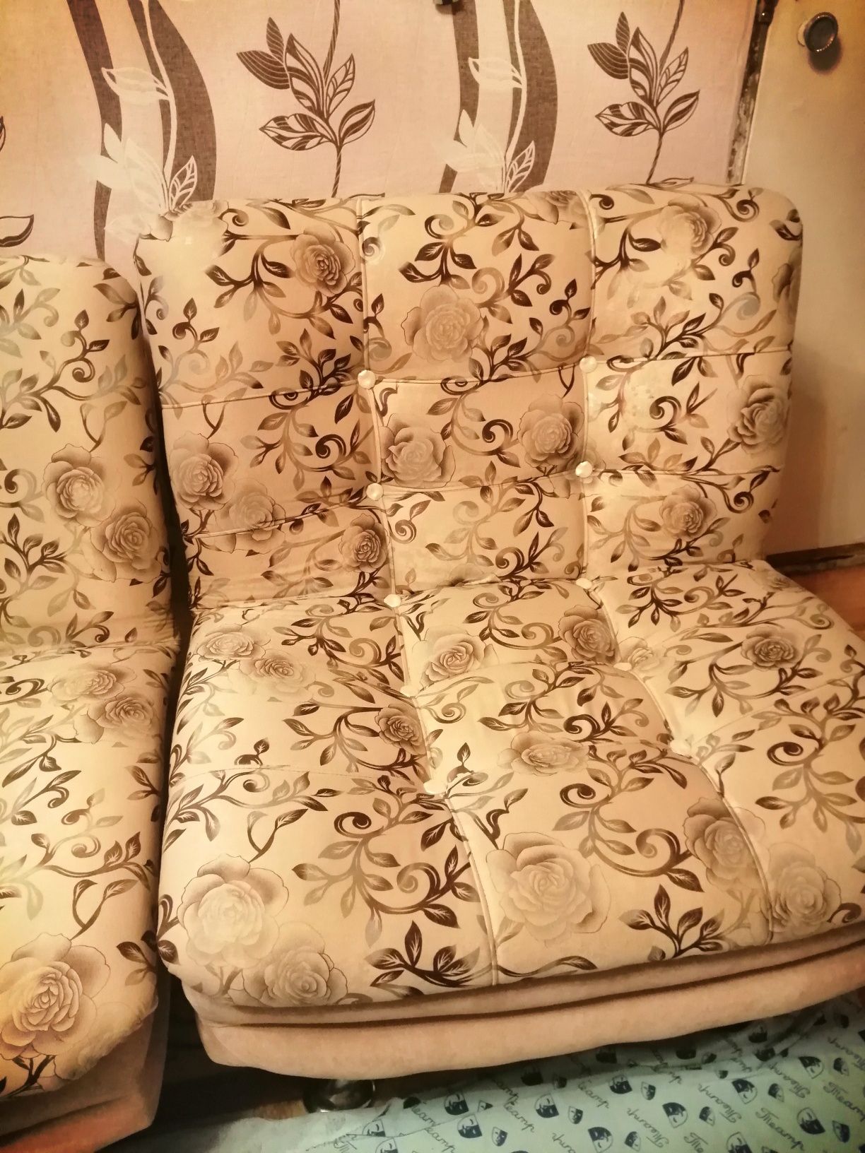 Продам диван+ 2 кресла, Шанхай, б/у в отличном состоянии, не дорого, п