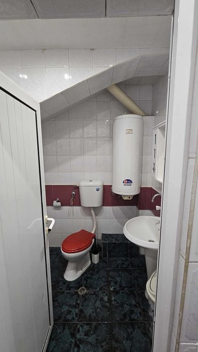 Мезонет, под наем,  Генералите