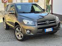 Vând Toyota RAV4 2.2 Diesel 4x4 Automată – 2010 — Euro 5