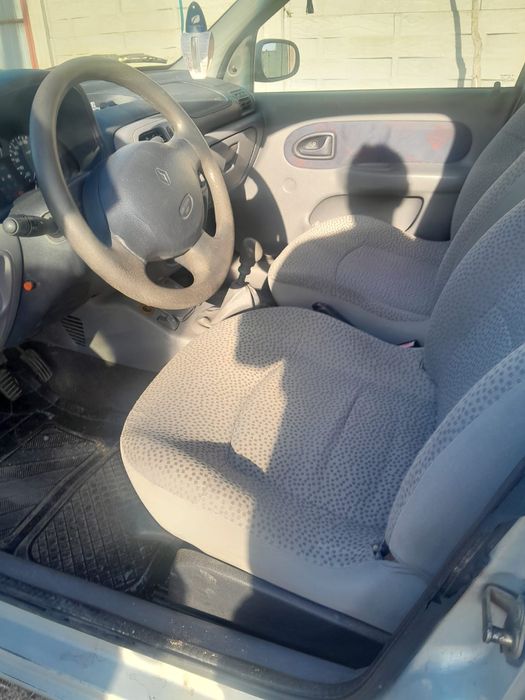 Vand Renault clio 2