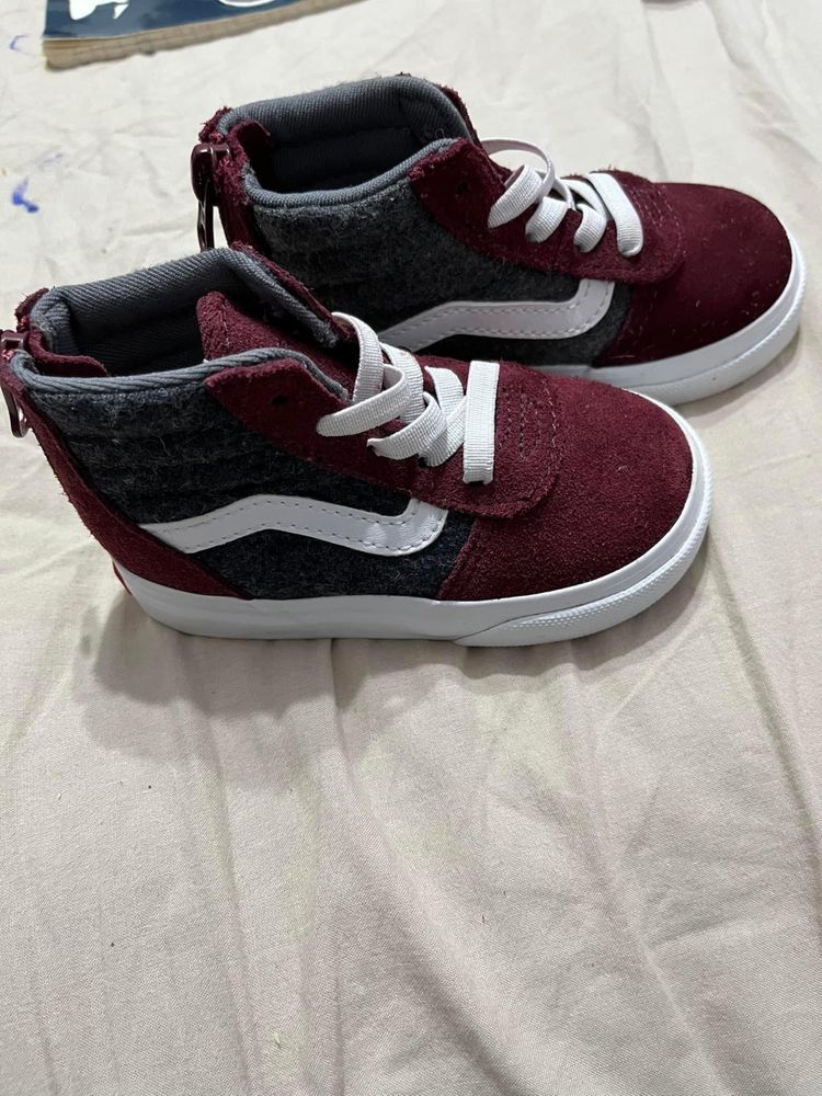 Vans bebelusi numarul 21.5