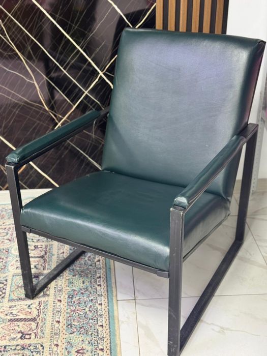 Продам 2 кресла