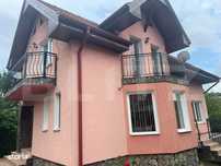 Doua case in aceeasi curte – Targu Mures, teren 1000 mp
