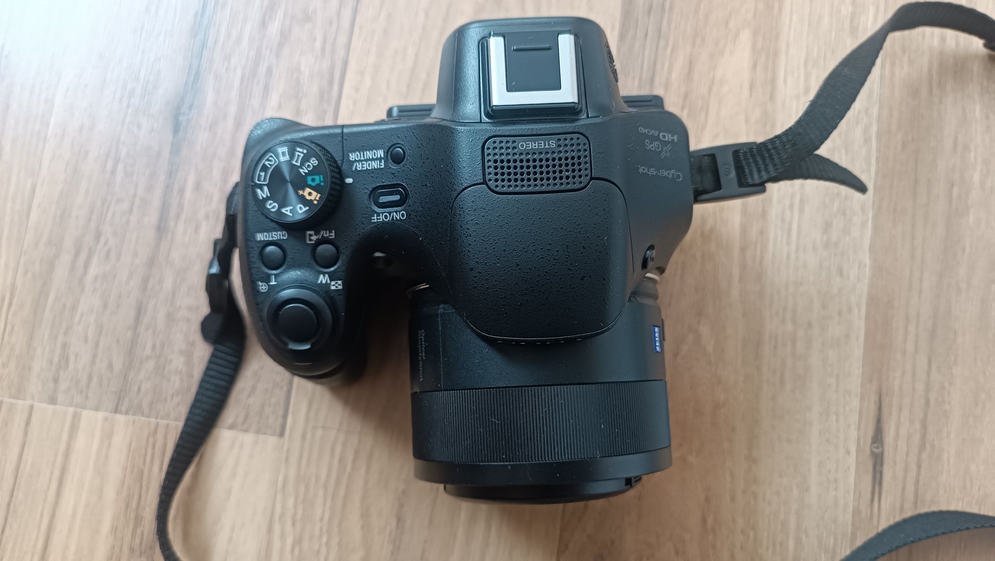Фотоапарат Sony -