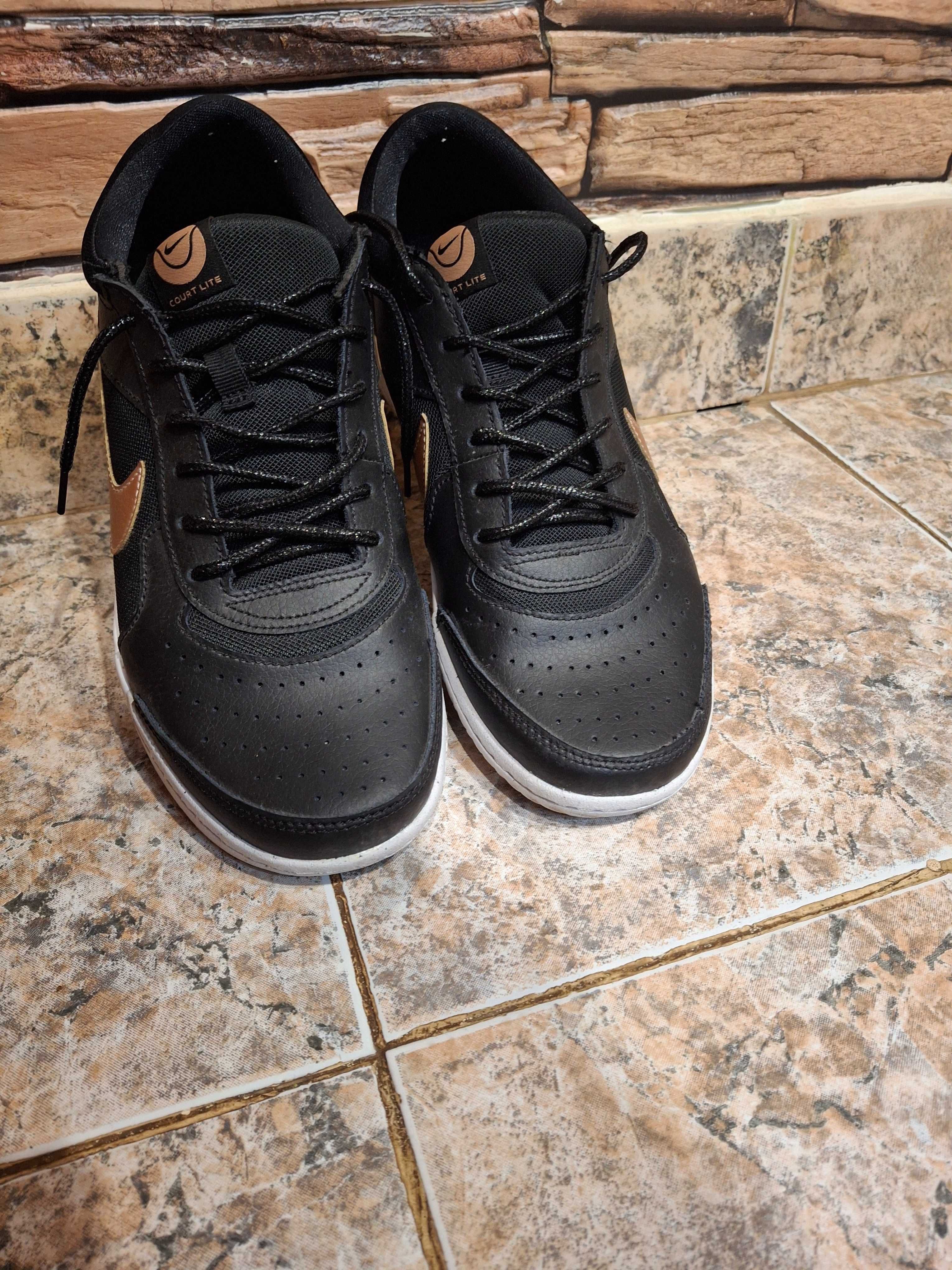 Нови маратонки Nike