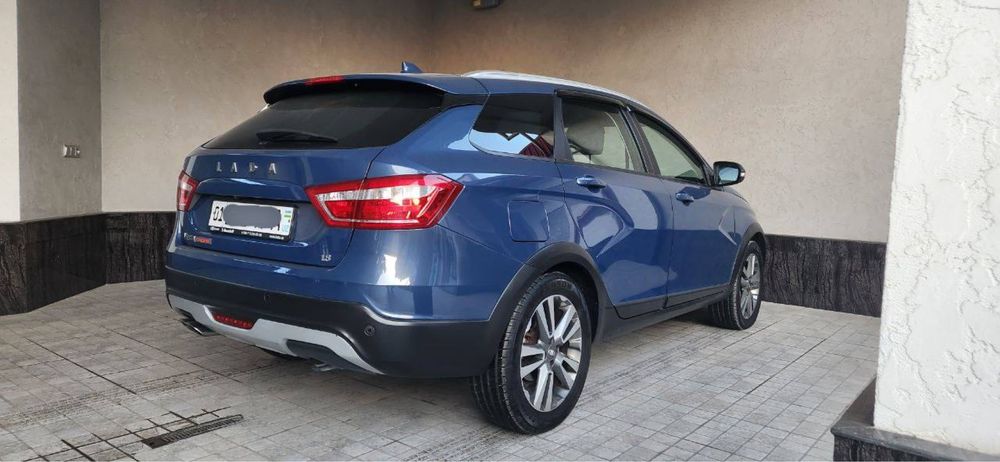 Срочно продается lada veta sw cross