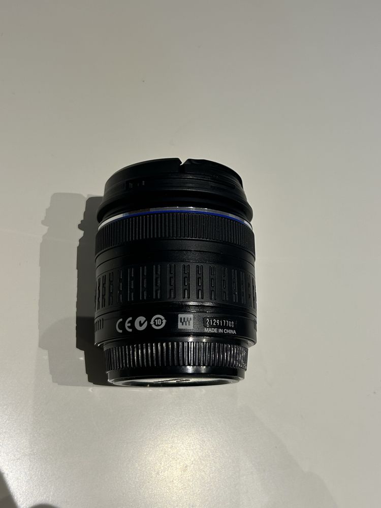 Olympus 14-42mm f3.5-5.6 (Four-Thirds, НЕ Е Micro Four-Thirds)