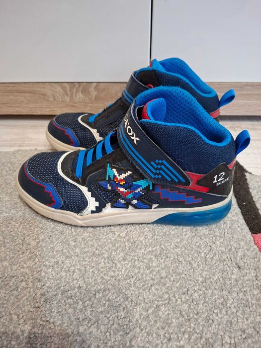 Обувки Geox, номер 38