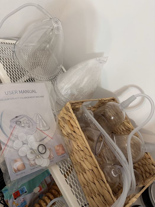 Aparat profesional cu vacuum pentru remodelarea corporala