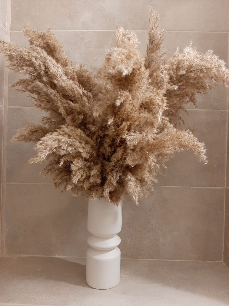 Vaza decorativa cu pampas