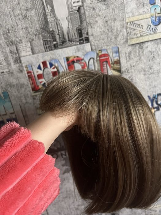 Продам парик короткий