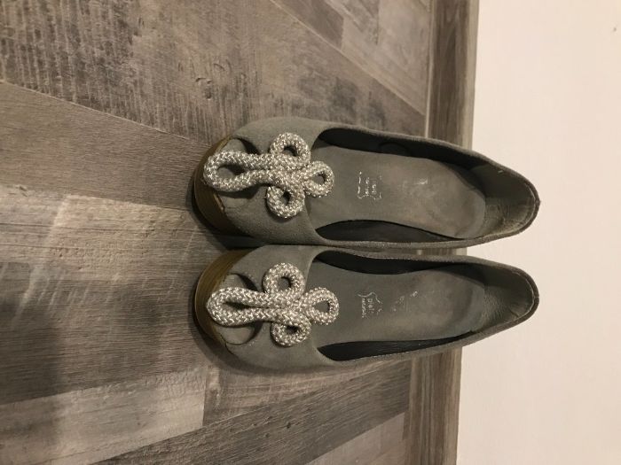 Pantofi gri piele naturala intoarsa