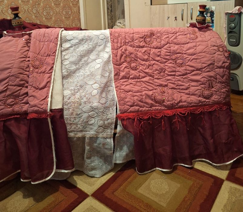 Бесік почти новый