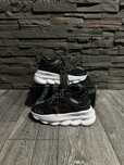 Versace chain reaction