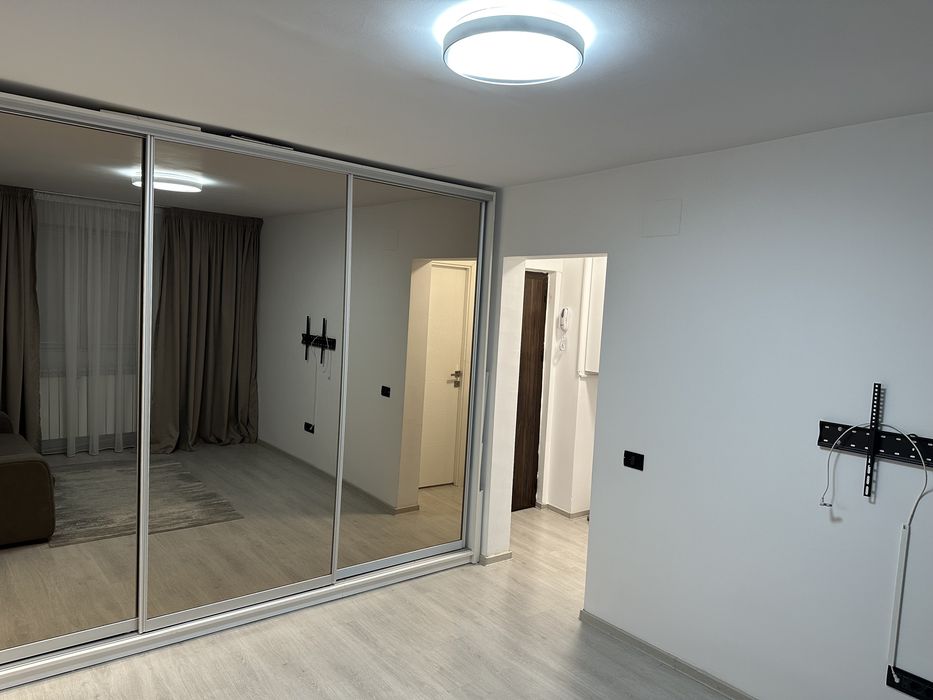 Inchiriere 2 camere , Lacul Tei,vis a vis de Facultatea de Constructii