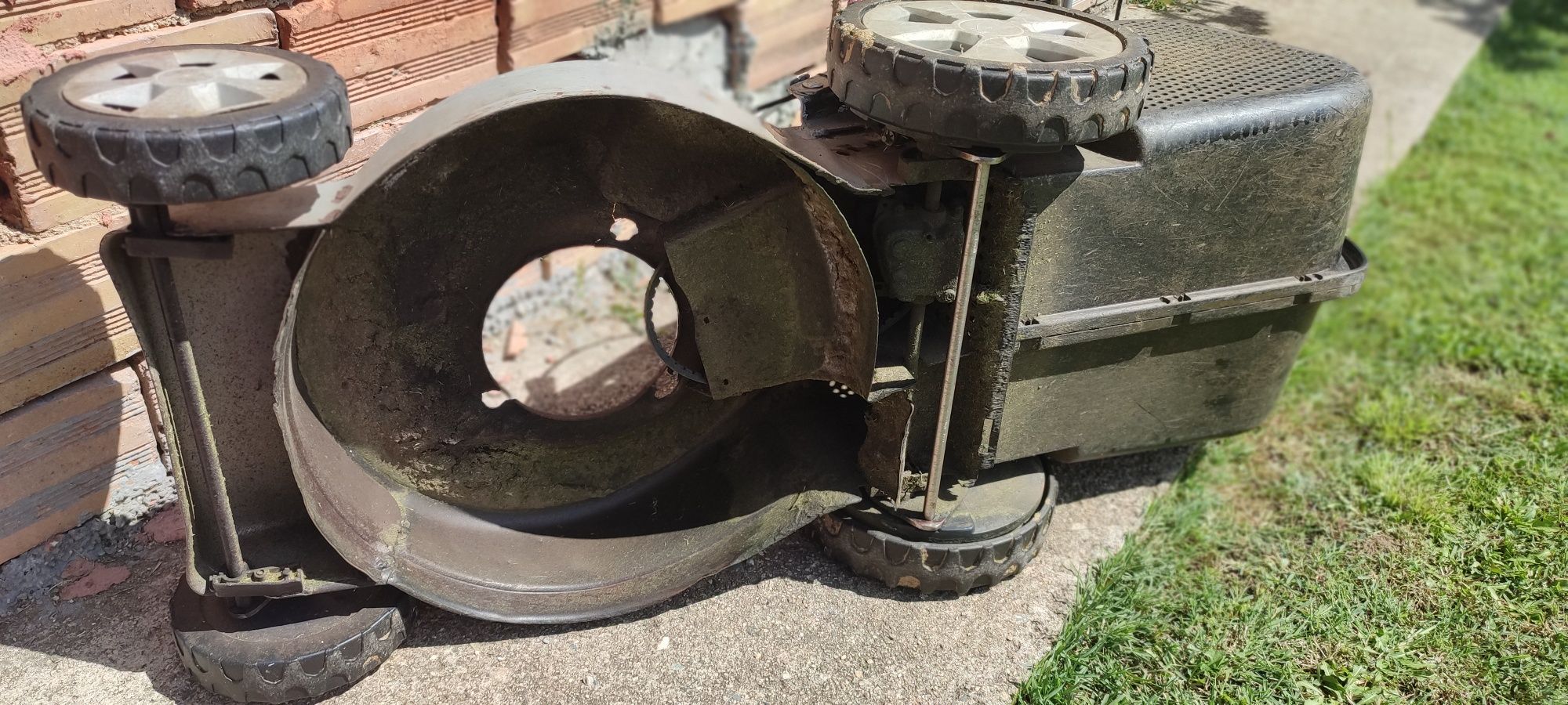 Косачка Briggs & stratton 550
