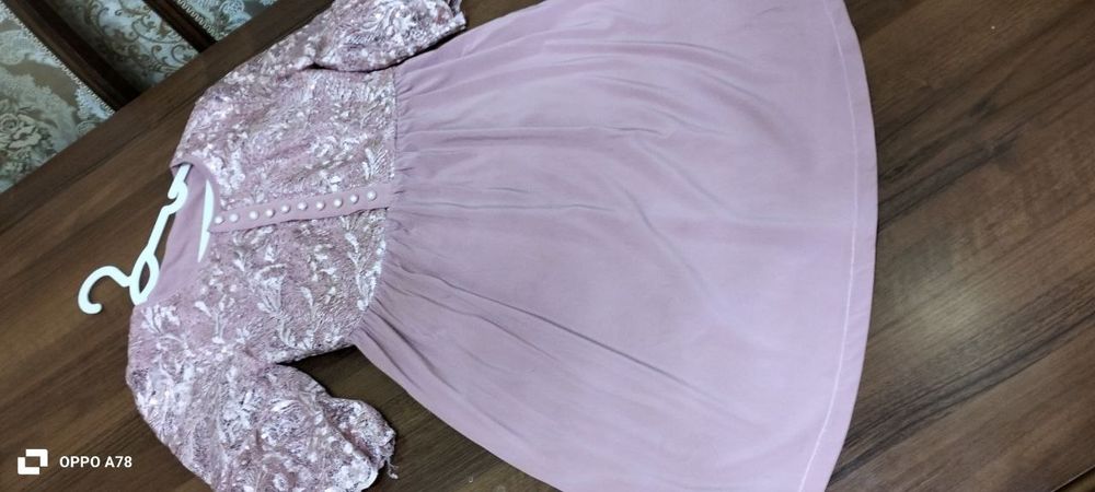 Двойка иштони билан. 48 размер