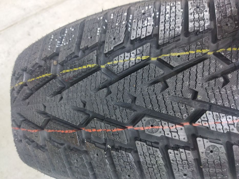 Haida zimniy 215/55/17