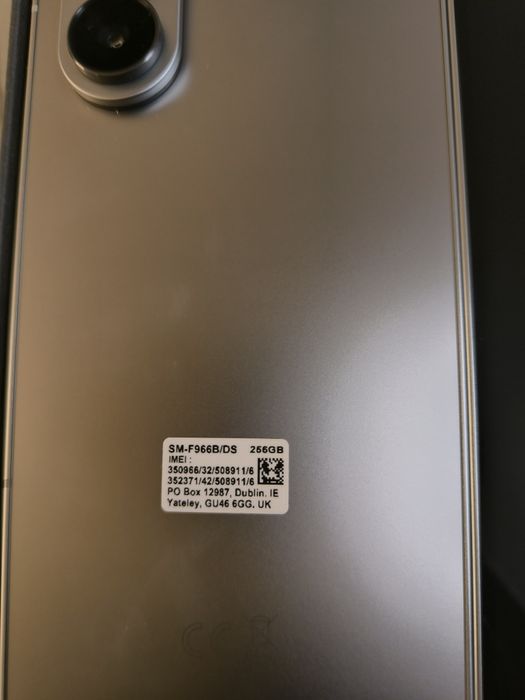 Samsung Z fold 7 256GB