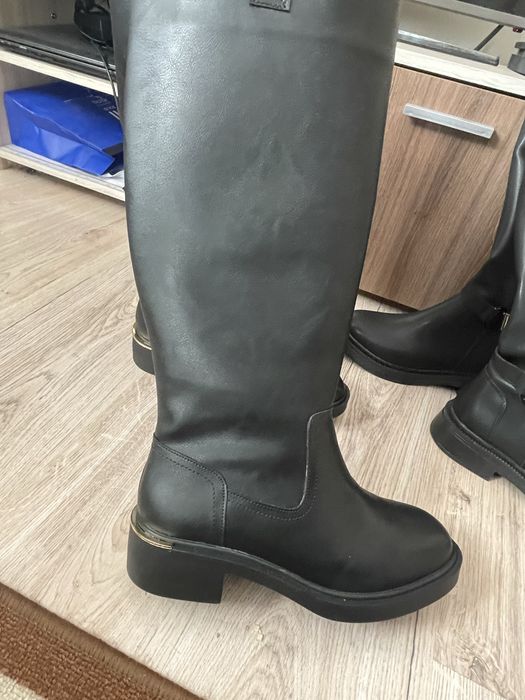 Дамски  ботуши-нови