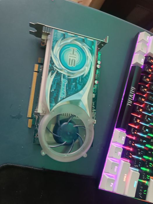 Продам видеокарту Радеон 4670