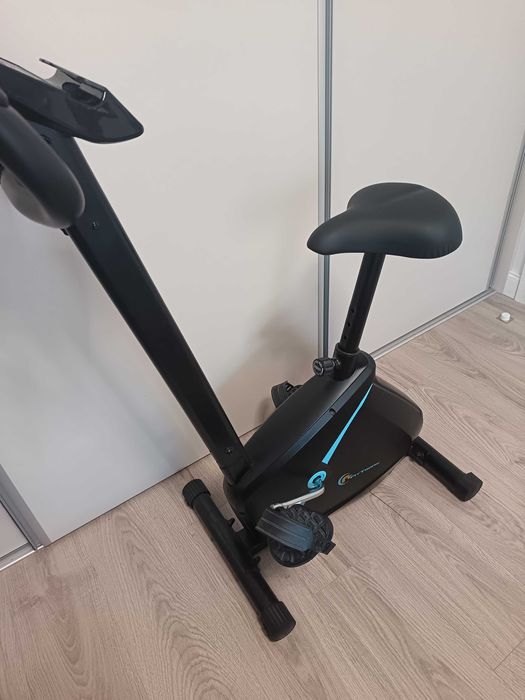 Bicicletă magnetică Fit Tronic impecabilă