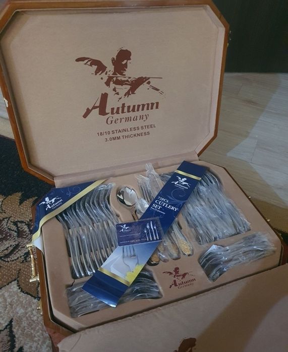 Столовые приборы 72 шт., серебро с золотом, качественная сталь