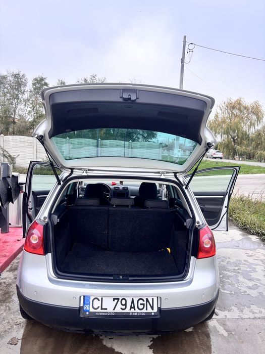 Se vinde golf 5 1.9 tdi