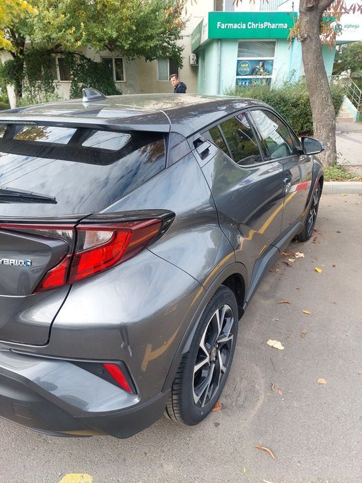 Toyota C-HR 1.8 Hybrid, 2021, 24655 km,