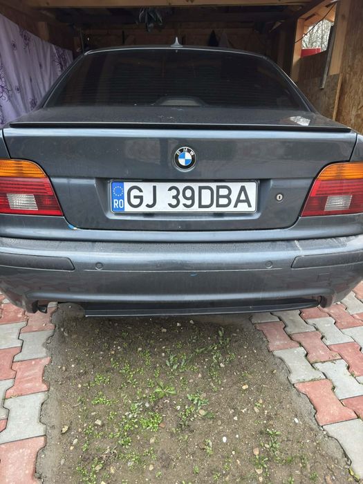Vând sau schimb BMW e39 2,5D automat