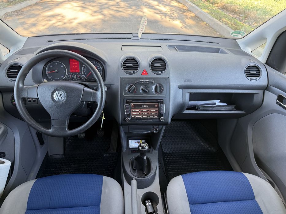 Vw Caddy Life 1.9 TDI 105 cp 2009 RAR EFECTUAT