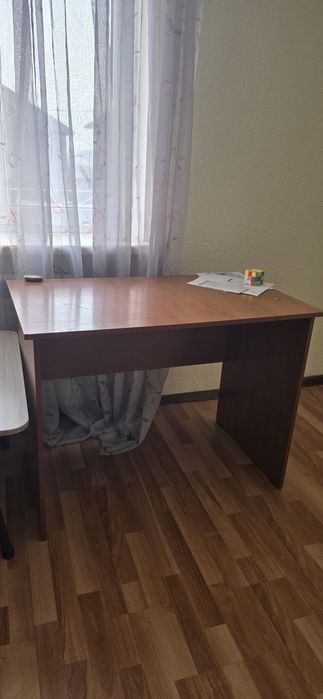 Кровать,диван столы