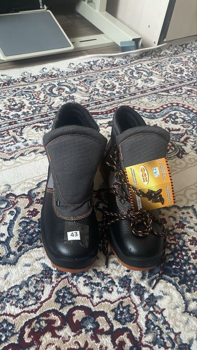 Ботинки рабочие без меха 43 размер