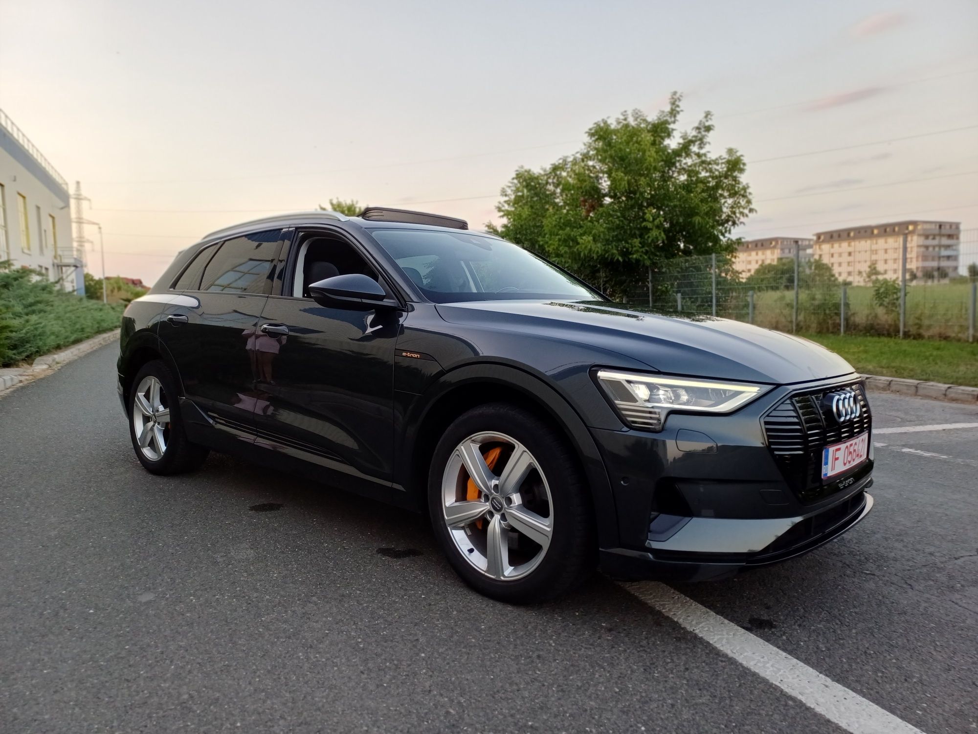 Audi e tron Quattro 50 Business Edition .Schimb,Variante Schimb varian
