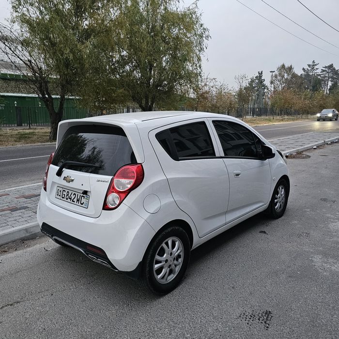 Arenda Vikub Spark Metan