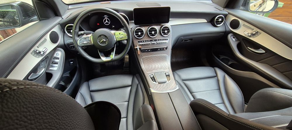 Mercedes AMG GLC 200 Coupe 4Matic, stare impecabila
