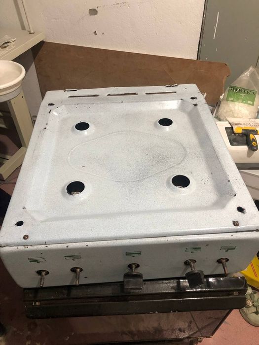 газовая плита продается б/у