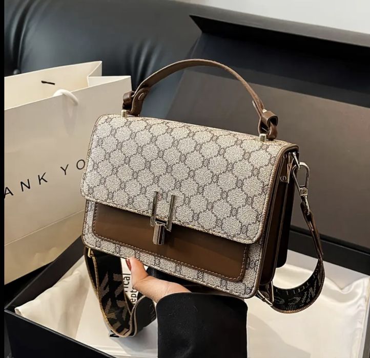 Дамска кожена чанта