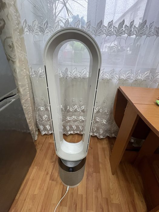 Vand purificator de aer Dyson Pure Cool